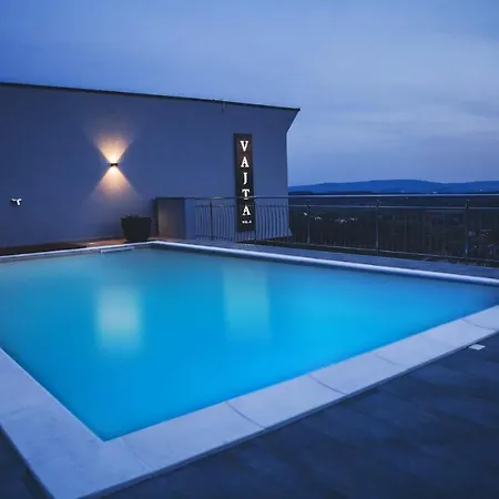 Bed & Breakfast Vajta *