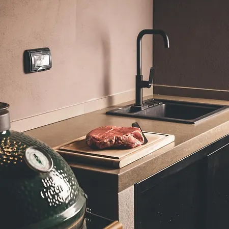 לינה וארוחת בוקר Vajta 4*